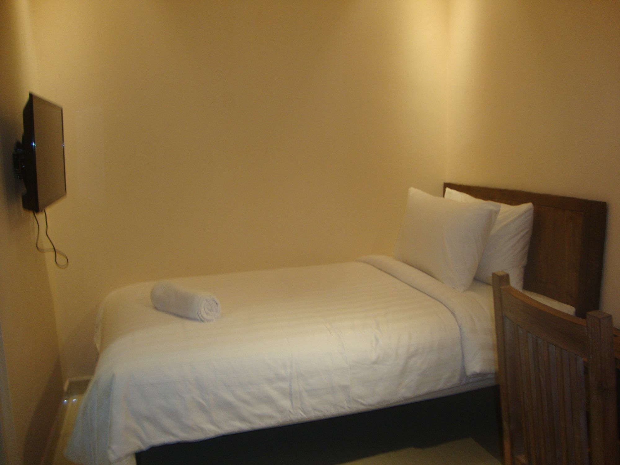 ฟรอนต์ วัน บูทิก บาลูรัน มาลัง Hotel มะลัง ภายนอก รูปภาพ