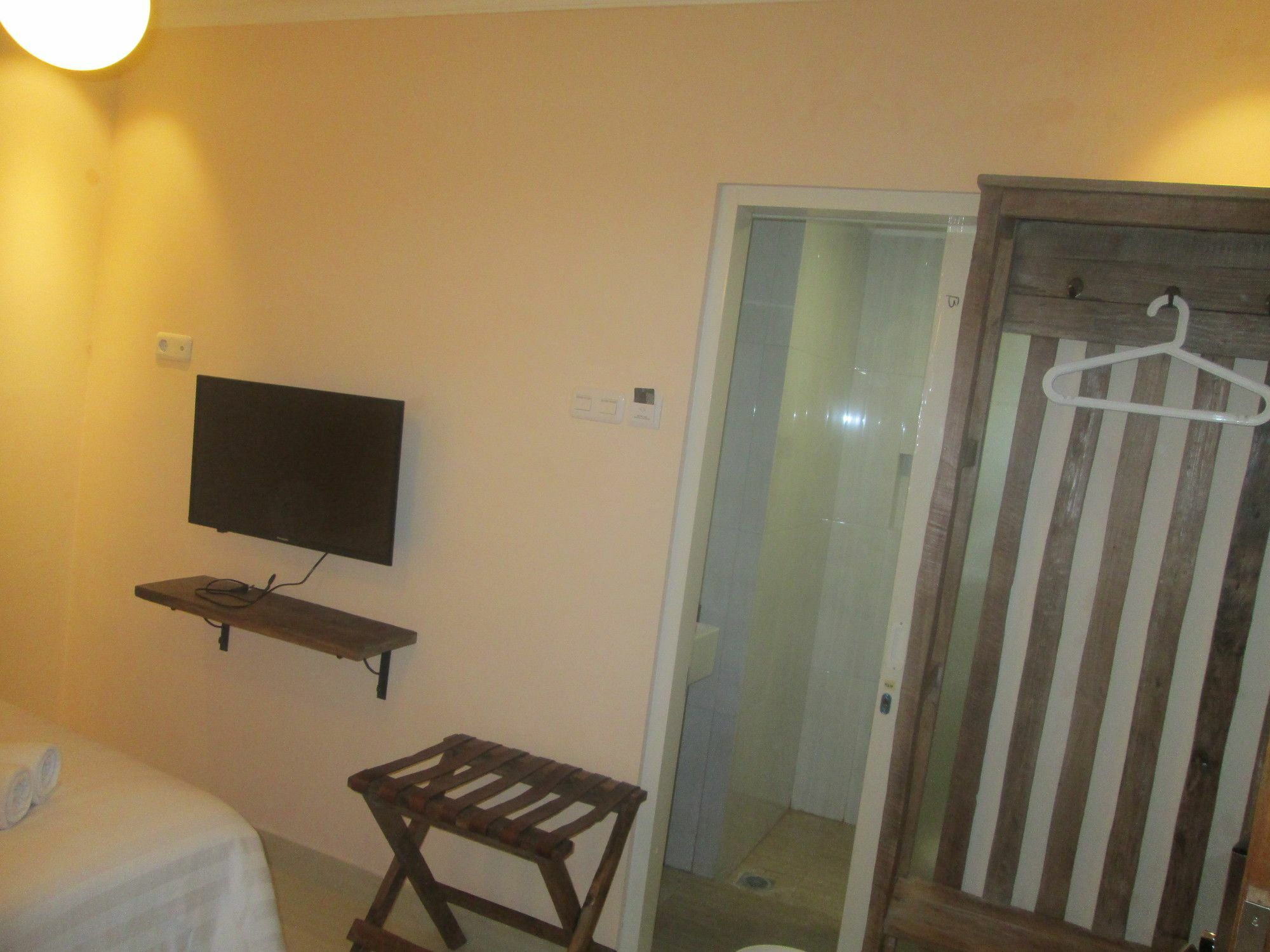 ฟรอนต์ วัน บูทิก บาลูรัน มาลัง Hotel มะลัง ภายนอก รูปภาพ